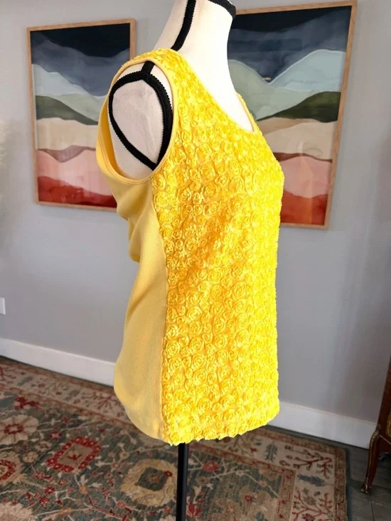 Yellow Rosette Floral Texture Tank Top - Picture 7 of 11
